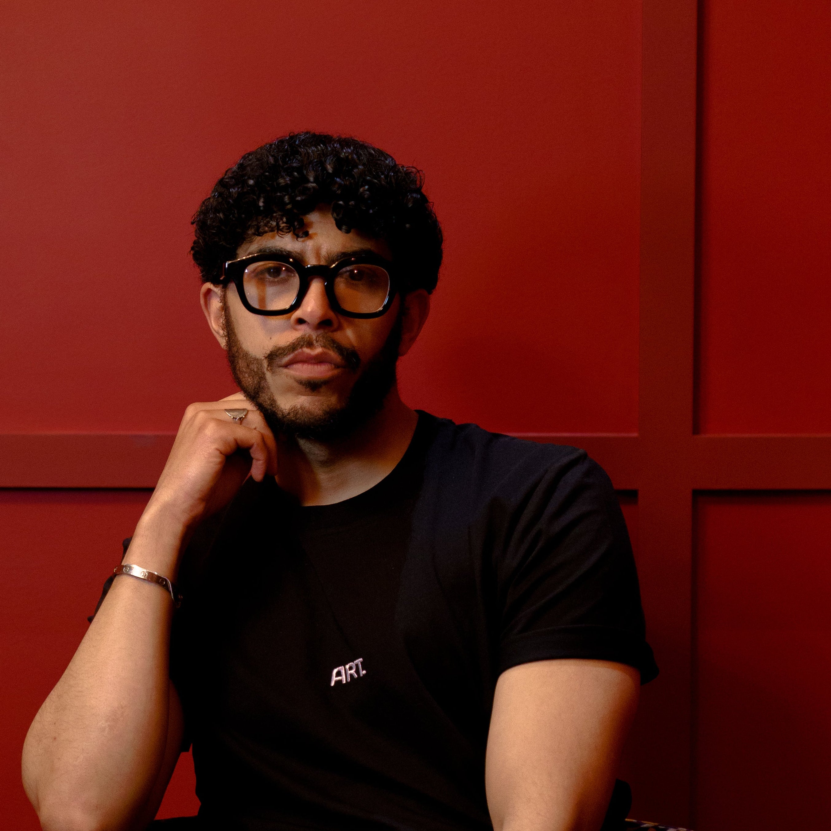 Shadow Gaze Black T-shirt