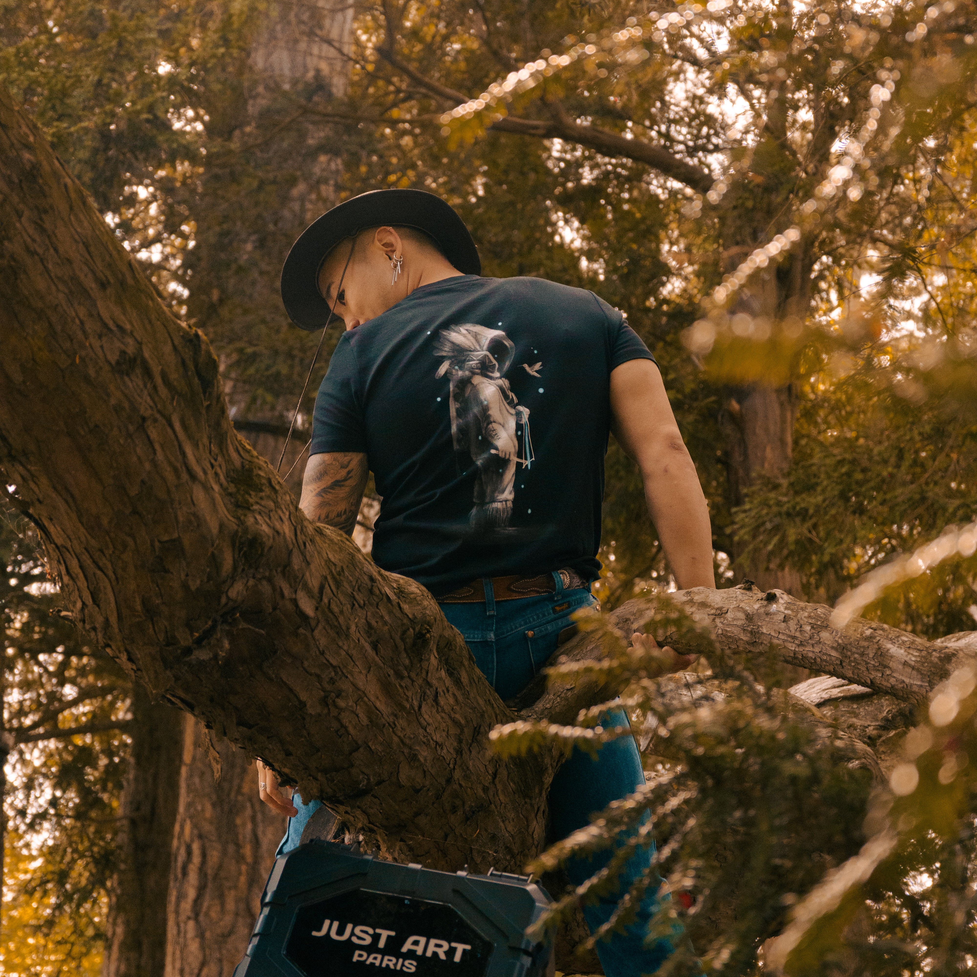 Chromatic Love Black T-shirt